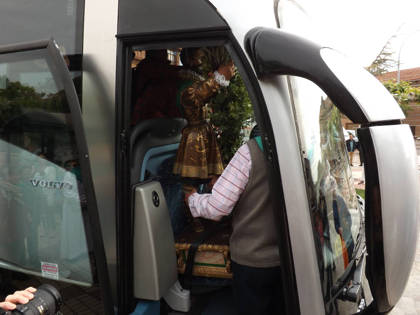 A San Isidro solo hay un camino en Dueñas