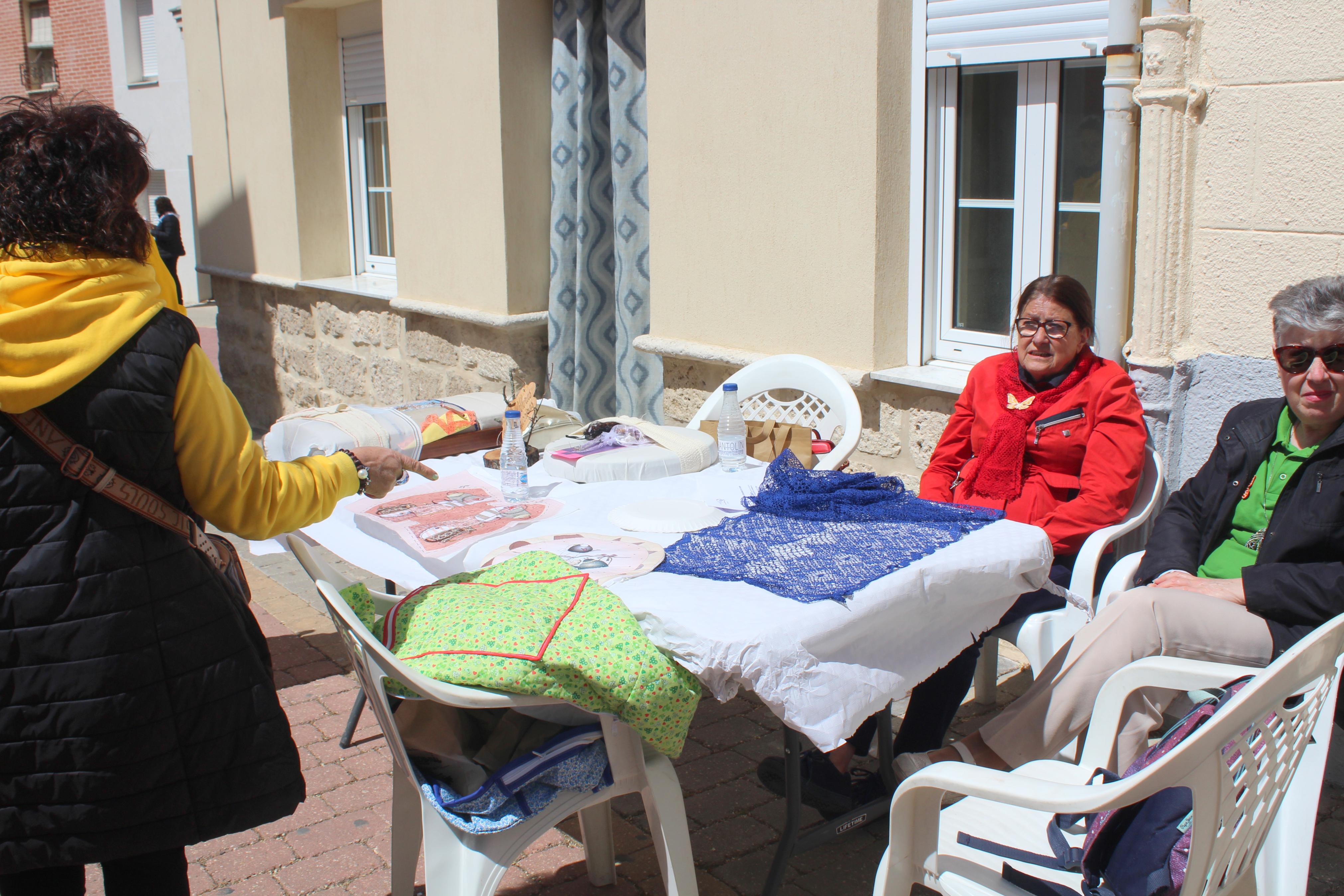 Baltanás presume de artesanía textil