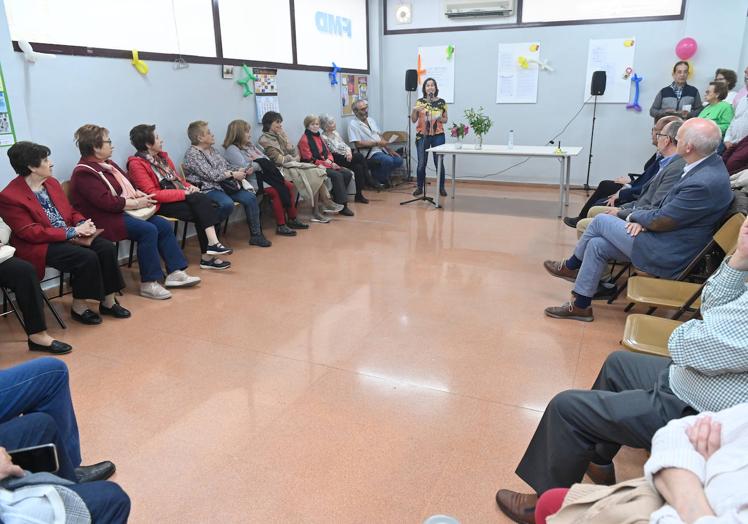 Imagen principal - Diferentes momentos de la presentación