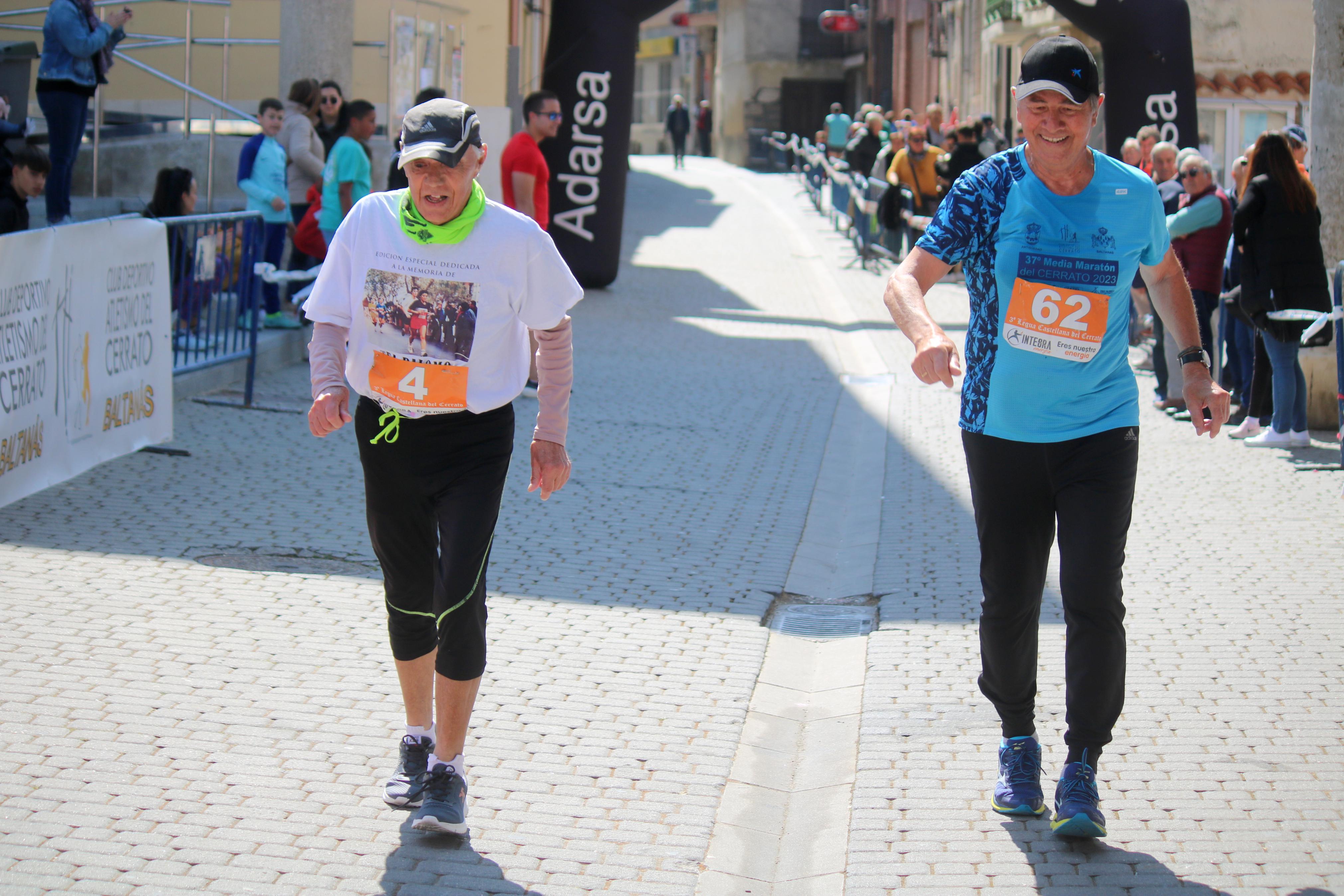 Pablo Marcos y Alicia Diago, vencedores de la IV Legua Castellana del Cerrato