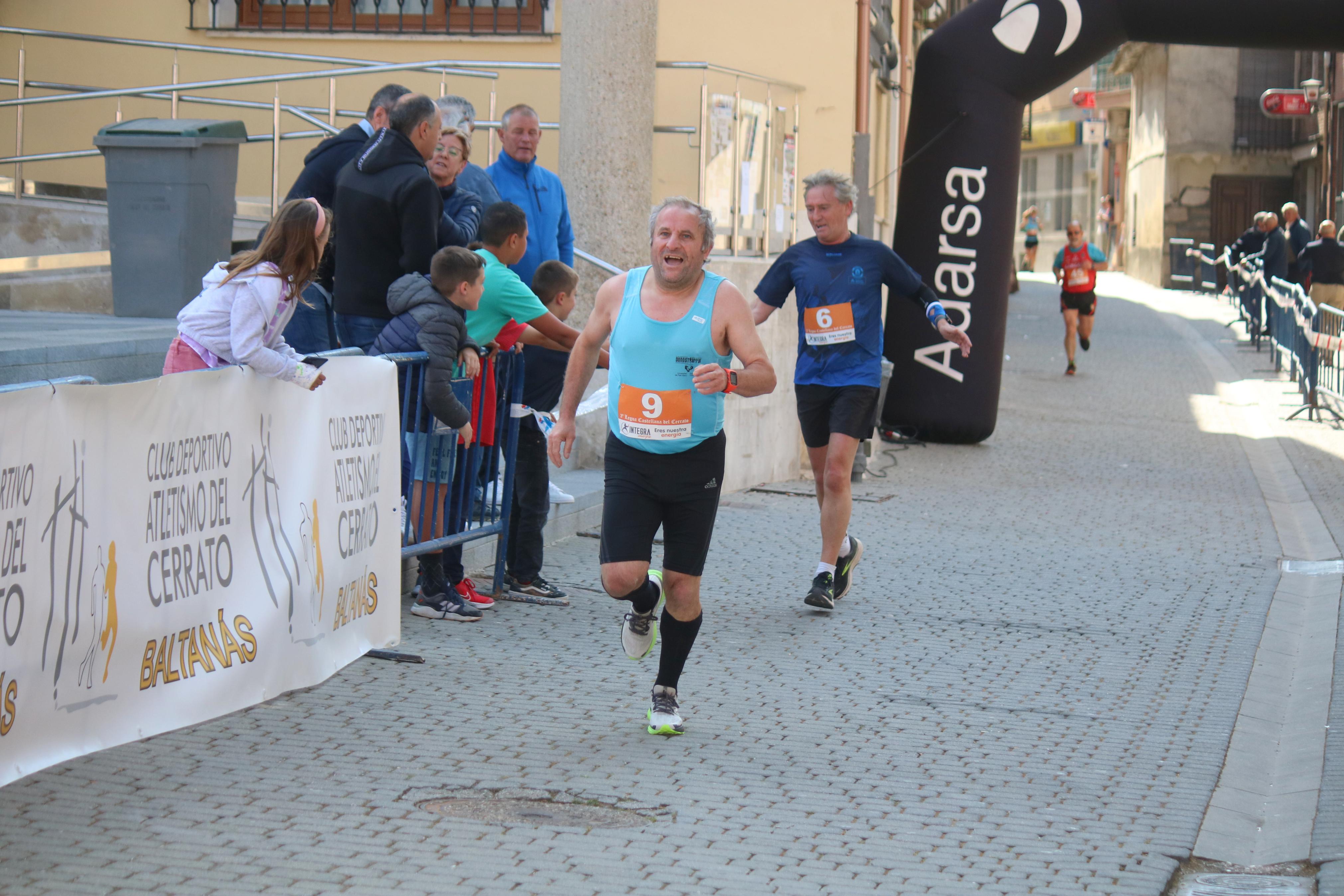 Pablo Marcos y Alicia Diago, vencedores de la IV Legua Castellana del Cerrato
