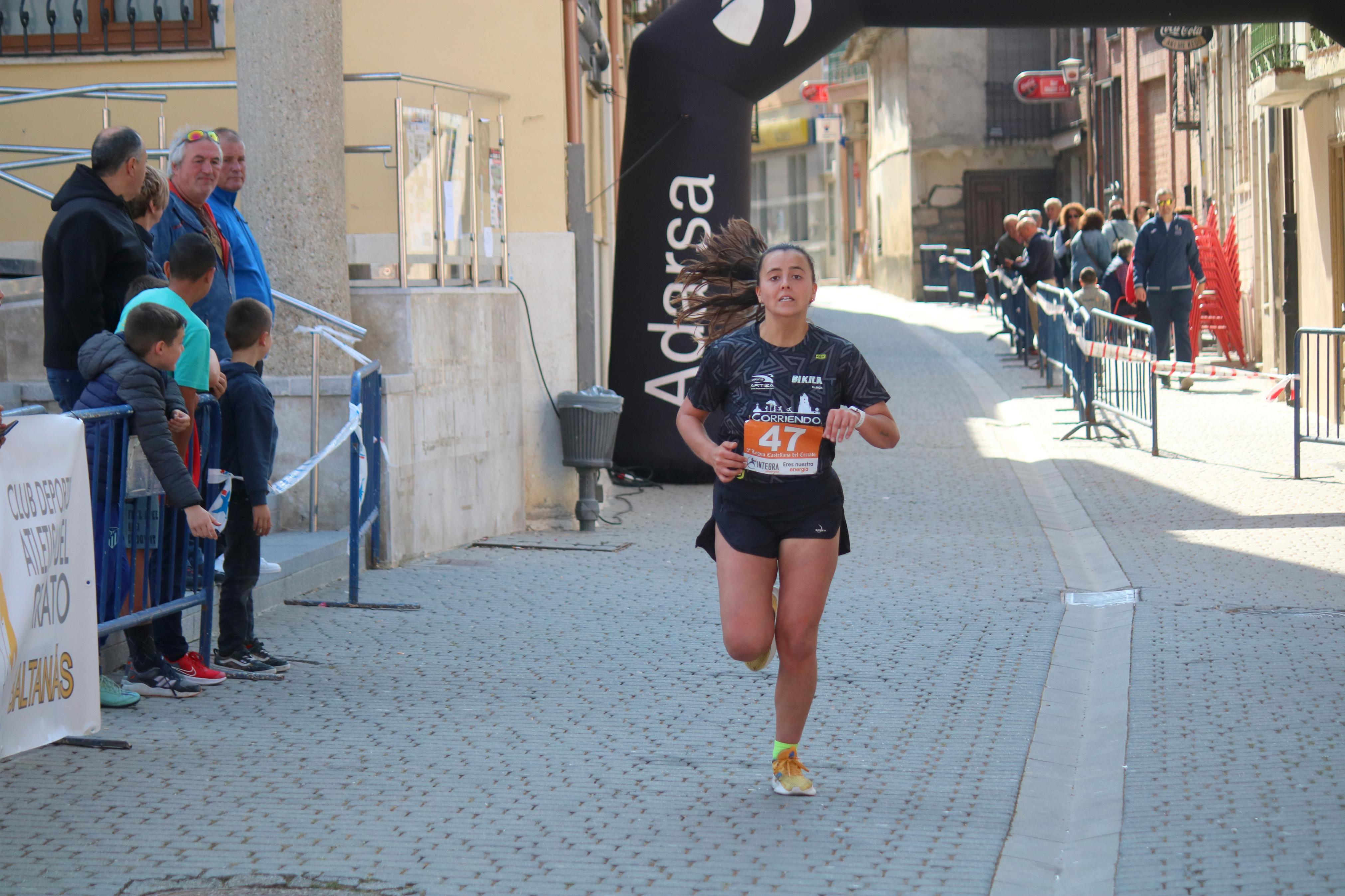 Pablo Marcos y Alicia Diago, vencedores de la IV Legua Castellana del Cerrato