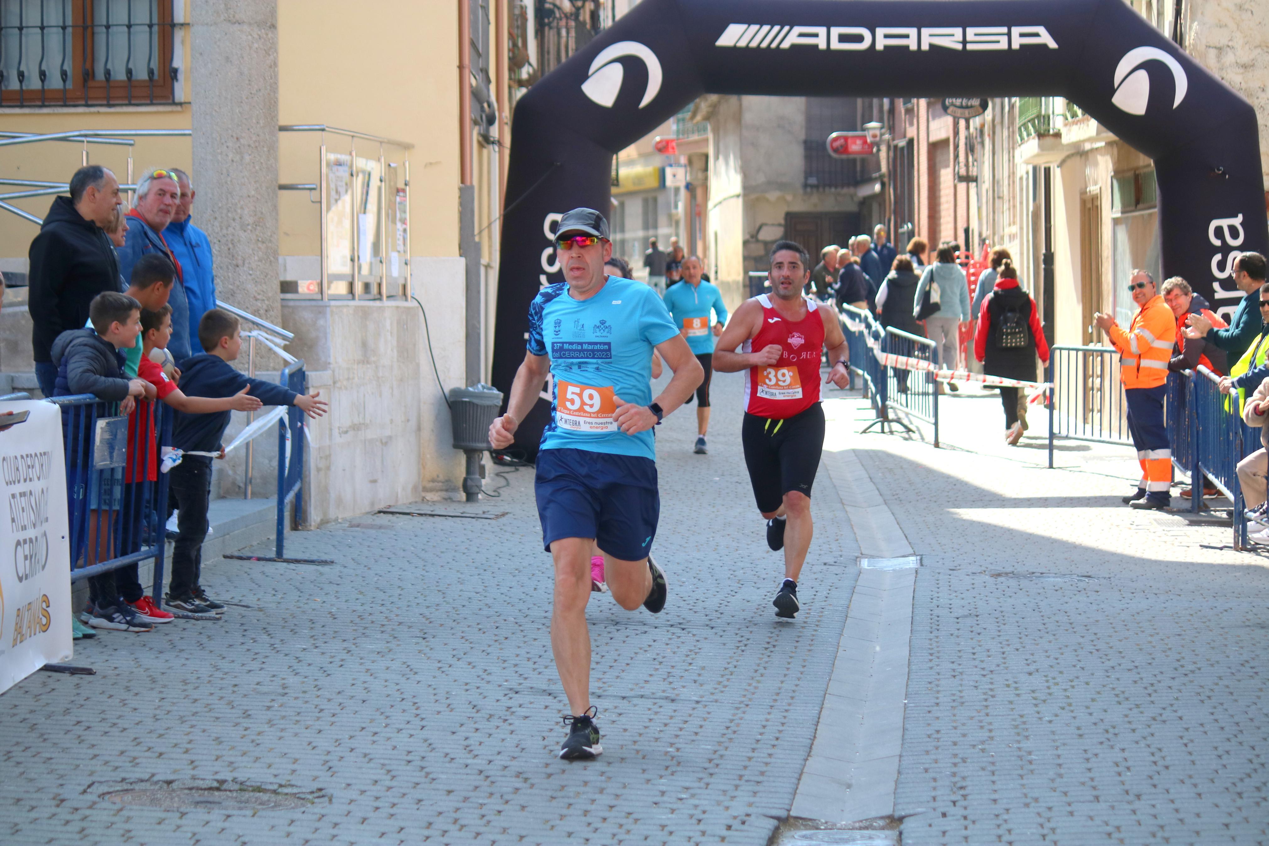 Pablo Marcos y Alicia Diago, vencedores de la IV Legua Castellana del Cerrato