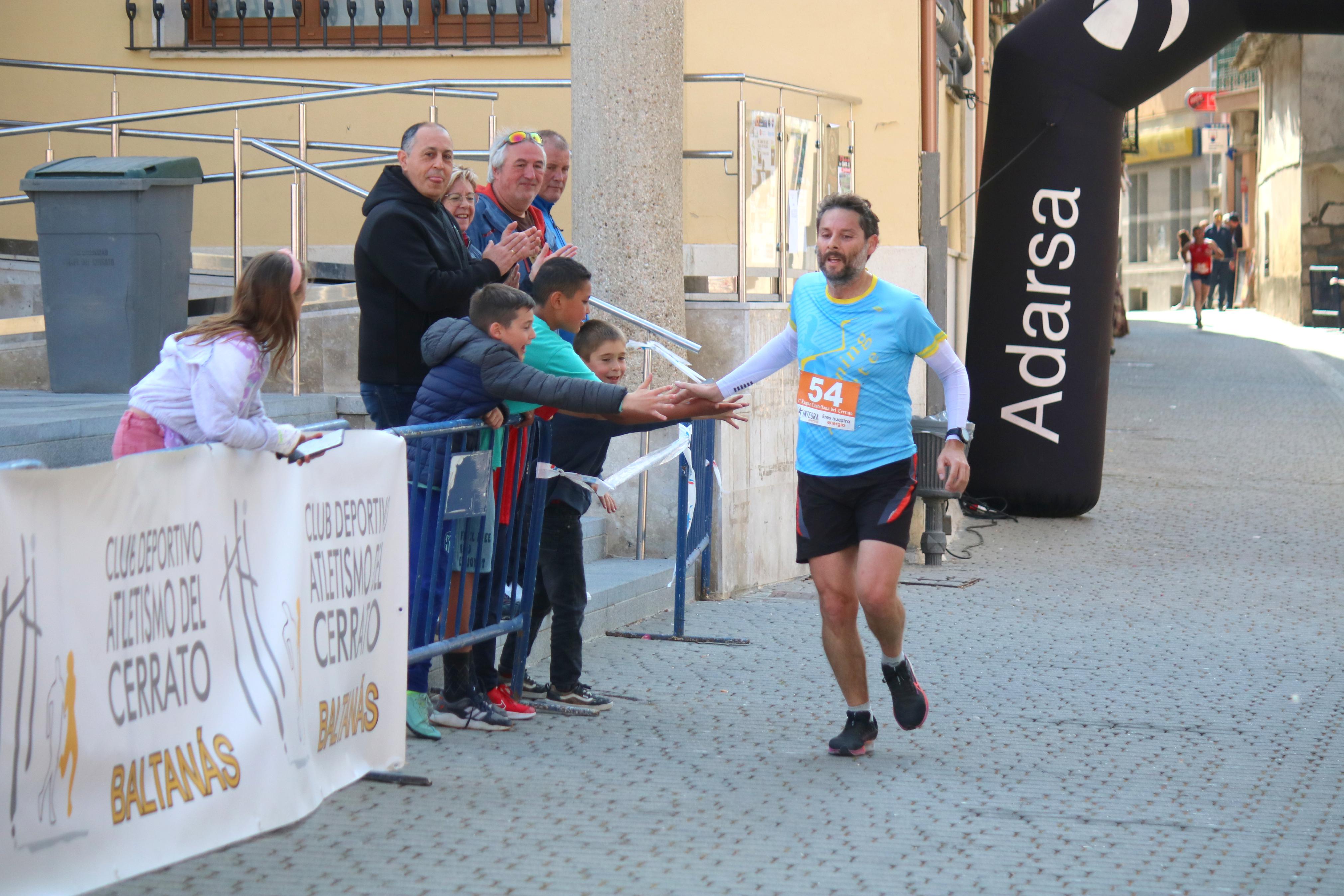 Pablo Marcos y Alicia Diago, vencedores de la IV Legua Castellana del Cerrato