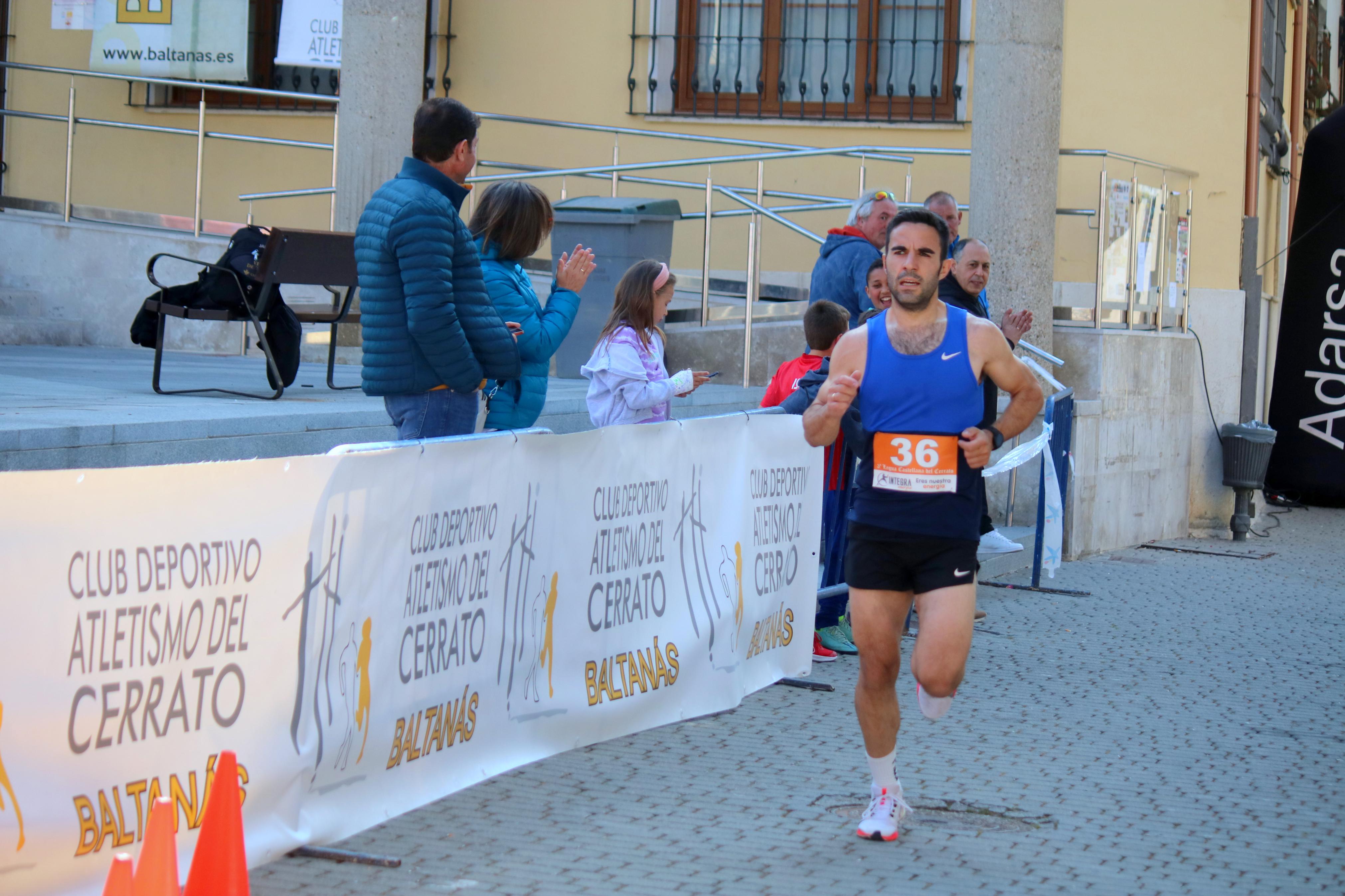 Pablo Marcos y Alicia Diago, vencedores de la IV Legua Castellana del Cerrato