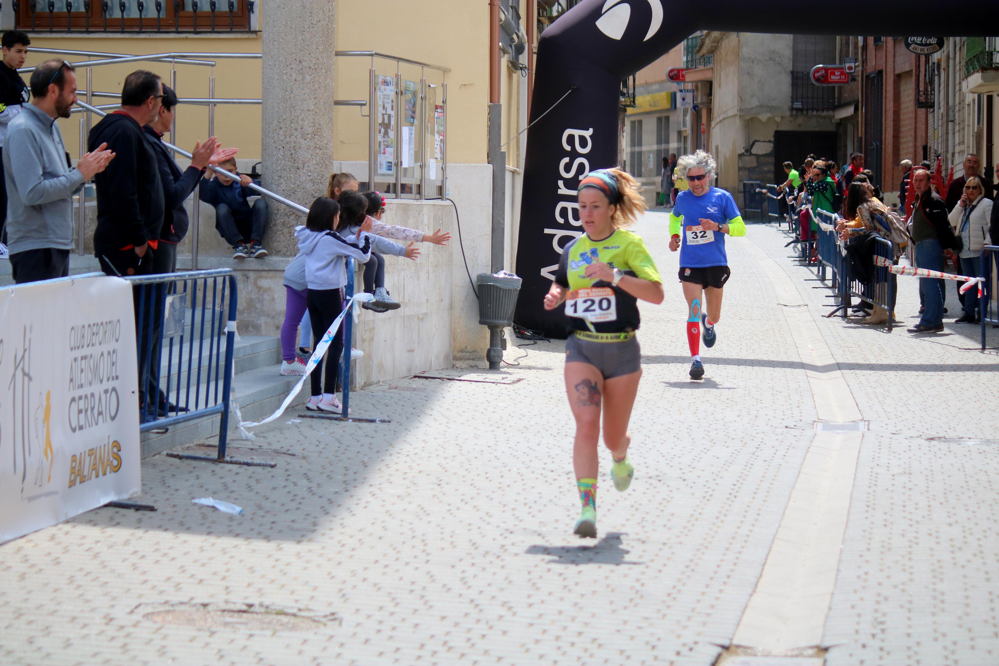 Javier Sangrador y Marta Medina reinan en la XXXVII Media Maratón del Cerrato