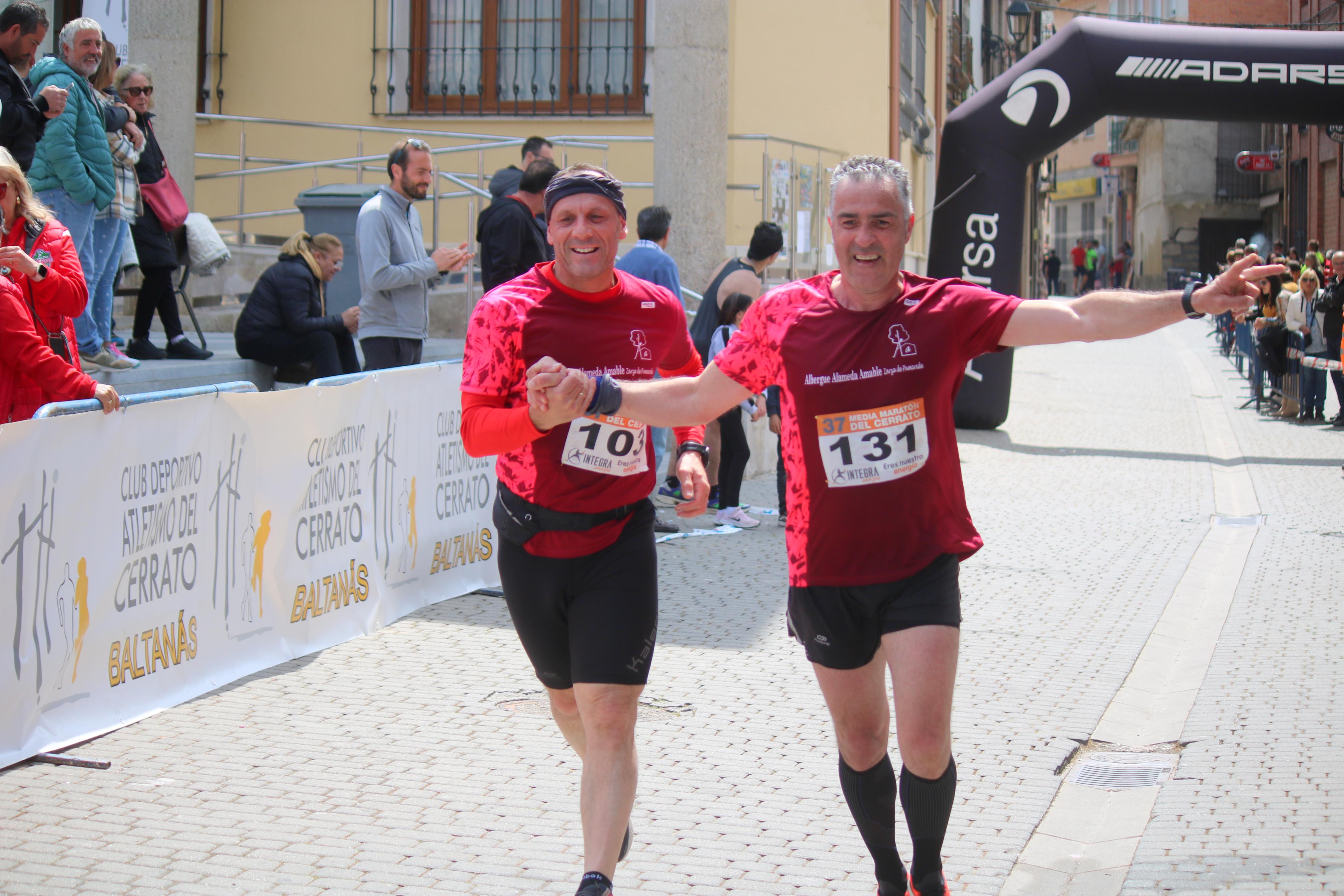 Javier Sangrador y Marta Medina reinan en la XXXVII Media Maratón del Cerrato