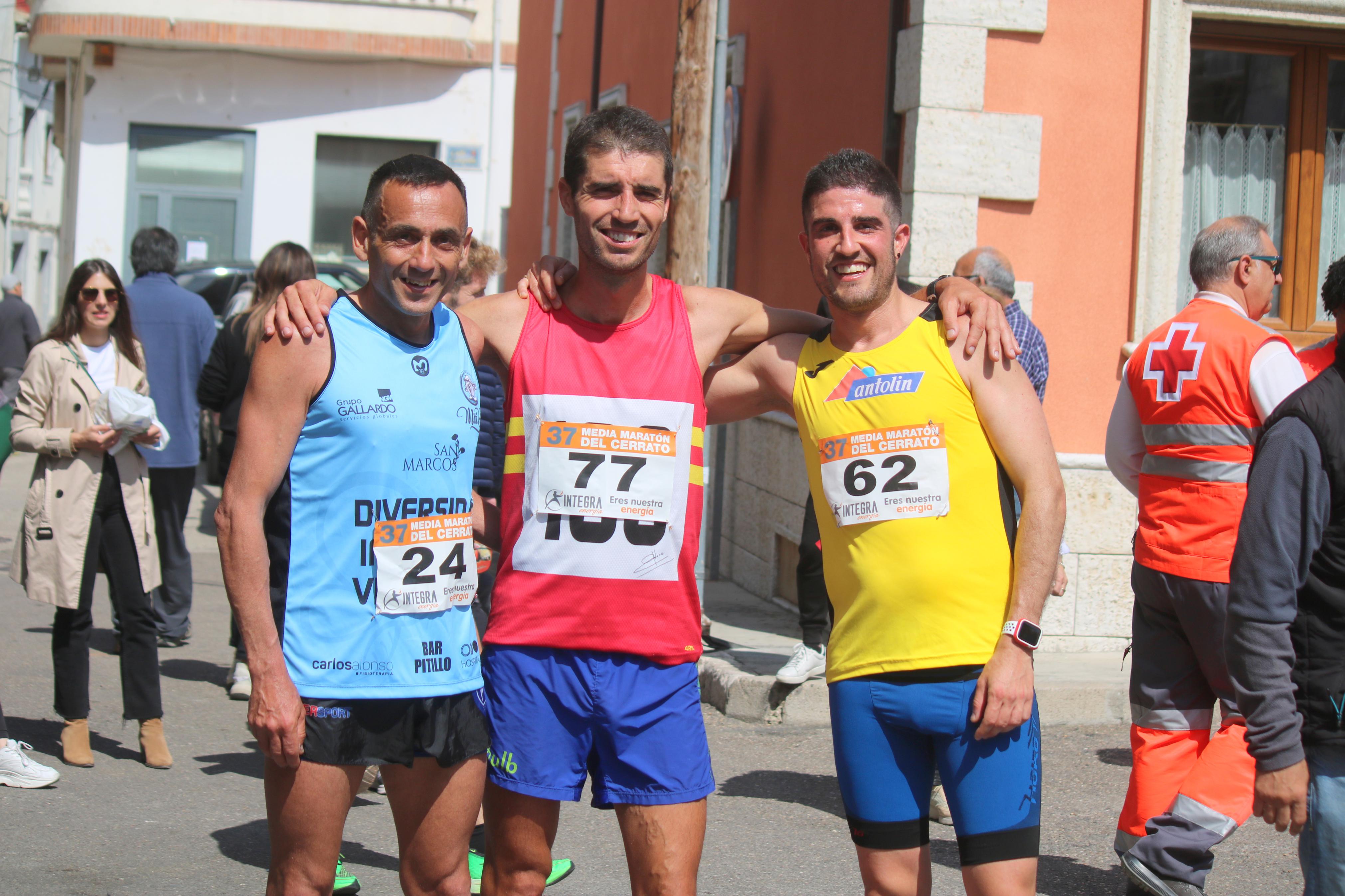 Javier Sangrador y Marta Medina reinan en la XXXVII Media Maratón del Cerrato