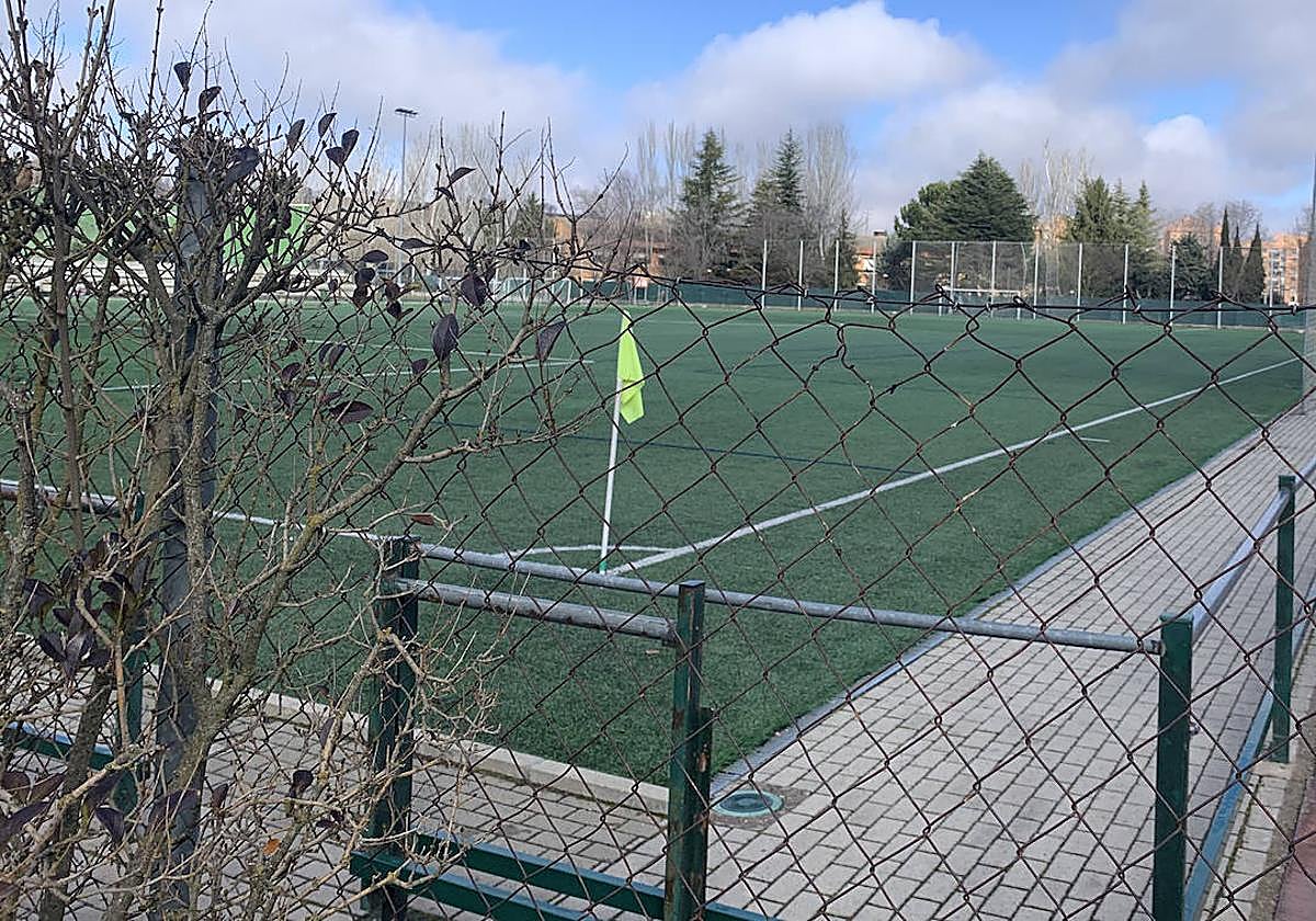 Imagen del campo de La Victoria, una de las instalaciones afectadas por robos en vestuarios.