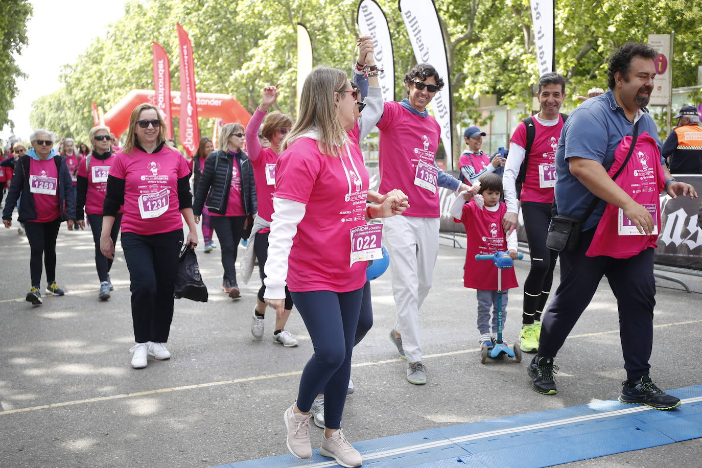 Búscate en las fotos de la VI Marcha y Carrera de las Mujeres (12/13)