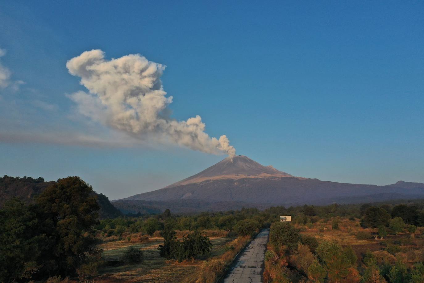 Explosión vista desde el municipio de Puebla en México