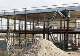Obras de construcción del parque de bomberos de Palazuelos de Eresma.