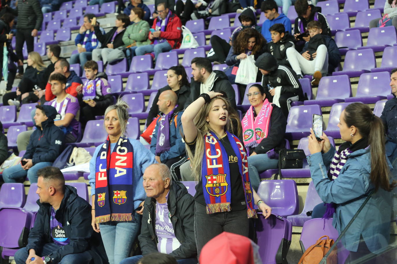 Búscate en la grada del José Zorrilla (1/4)