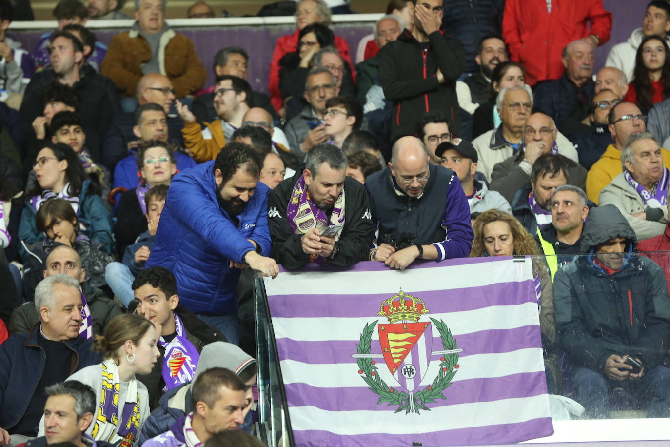 Búscate en la grada del José Zorrilla (3/4)