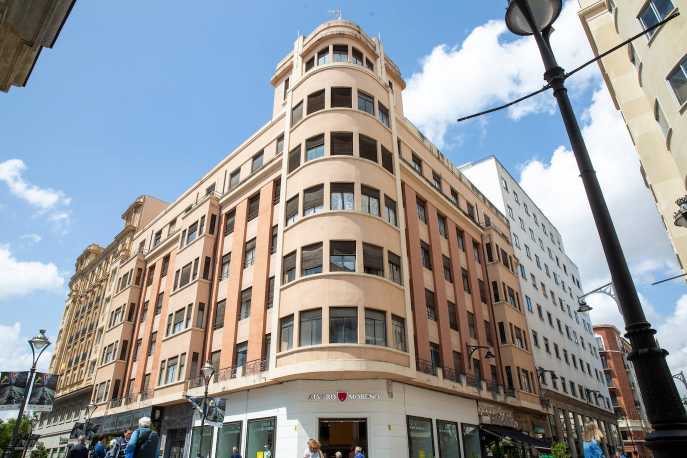 Un paseo por la calle Santiago