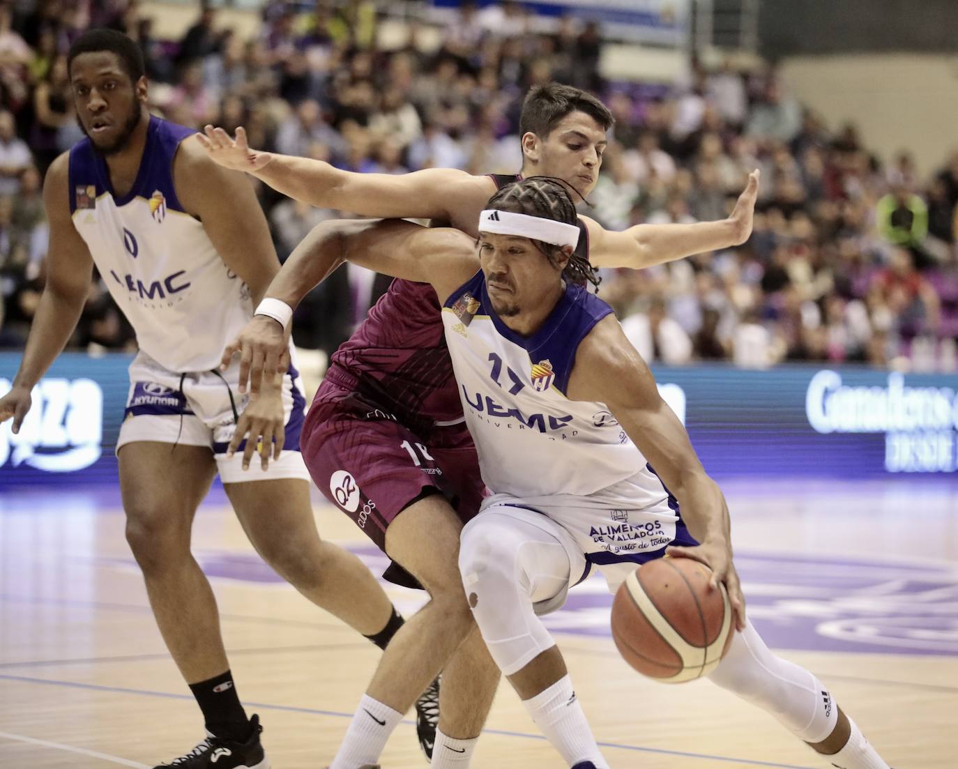 Las imágenes de la victoria del Real Valladolid Baloncesto