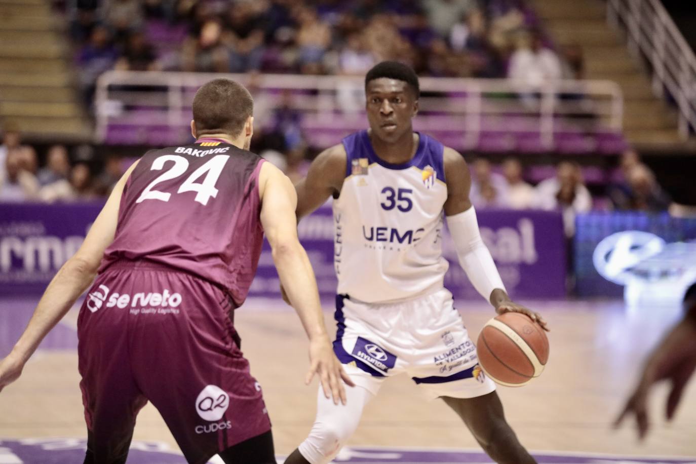 Las imágenes de la victoria del Real Valladolid Baloncesto