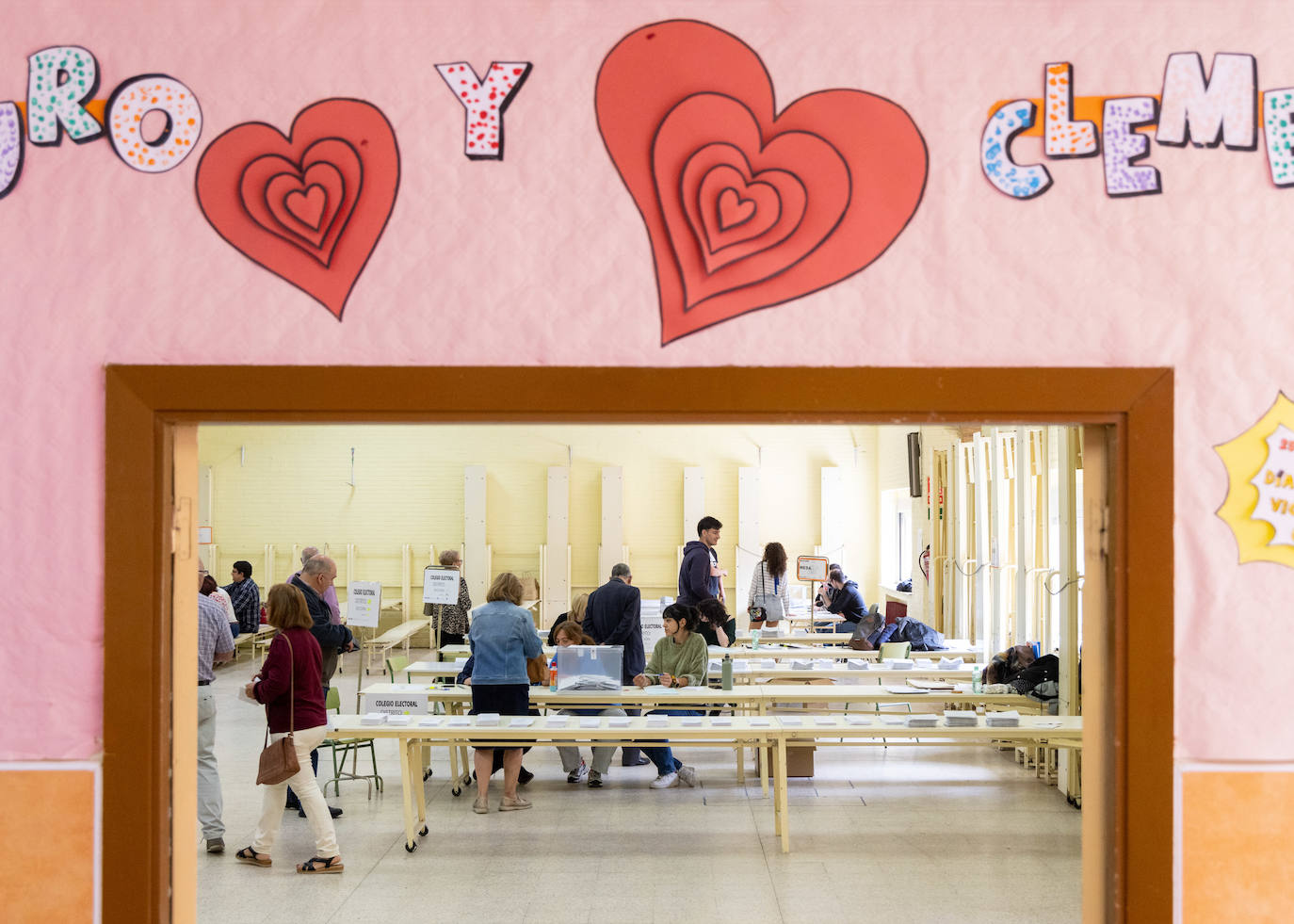 Ambiente de la jornada electoral en Valladolid