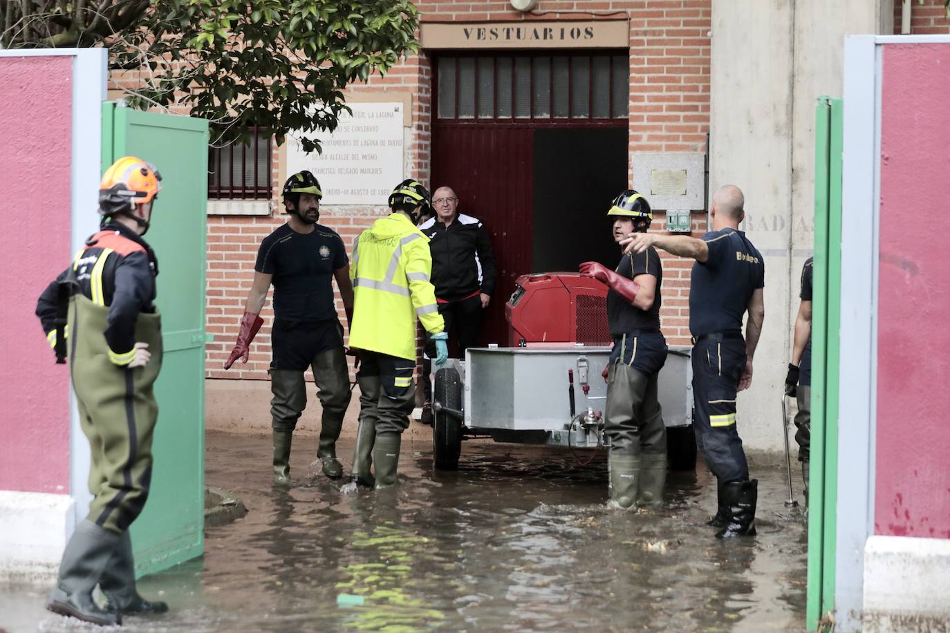 La inundación en Laguna de Duero, en imágenes