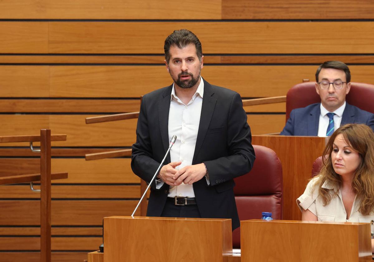 Luis Tudanca, durante su intervención en el Pleno.