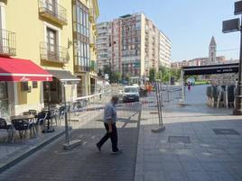 Obras en las calles Catedral y Regalado en la zona de la Plaza de Portugalete