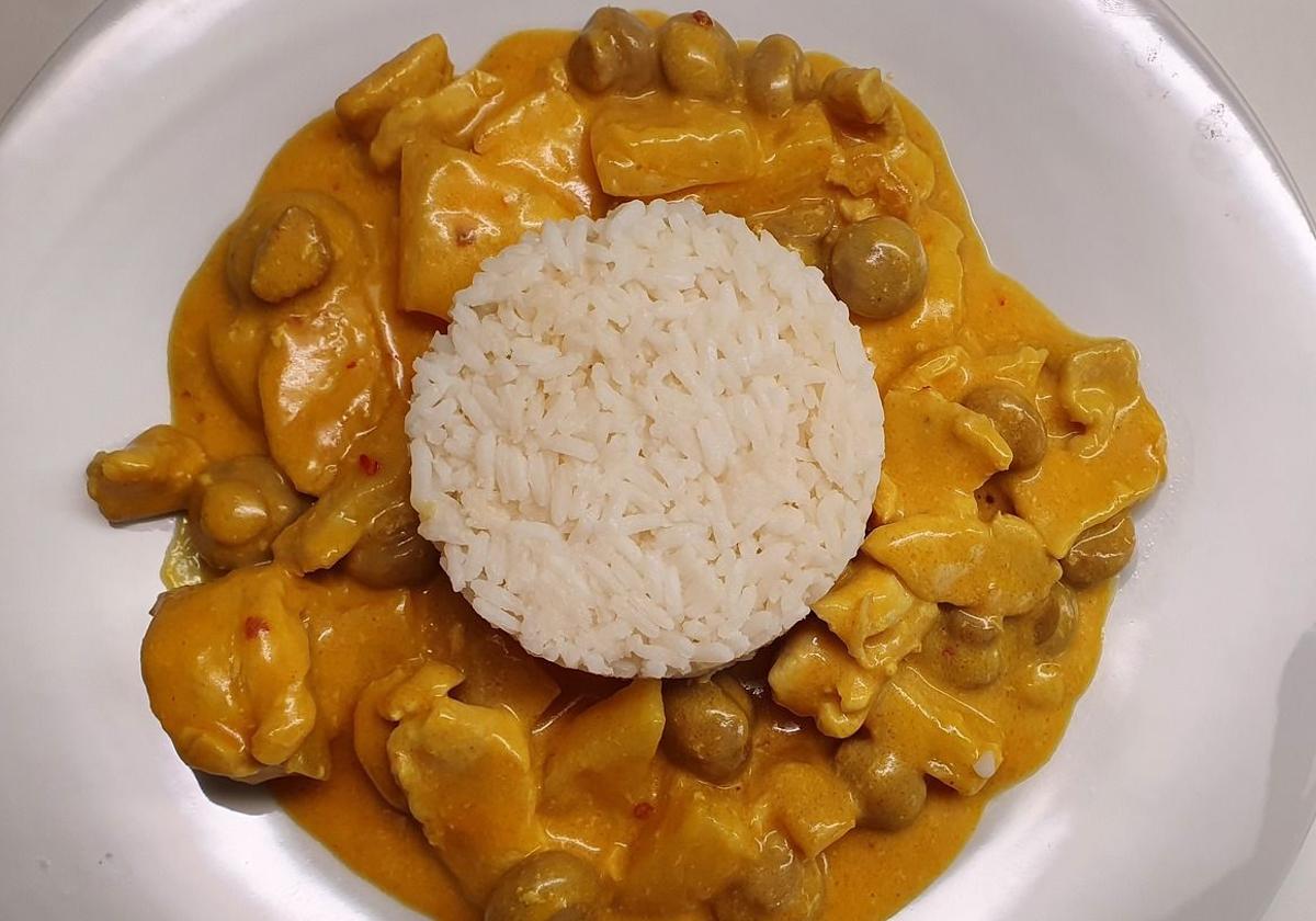 Receta de arroz blanco con pollo al curry y champiñones | El Norte de  Castilla