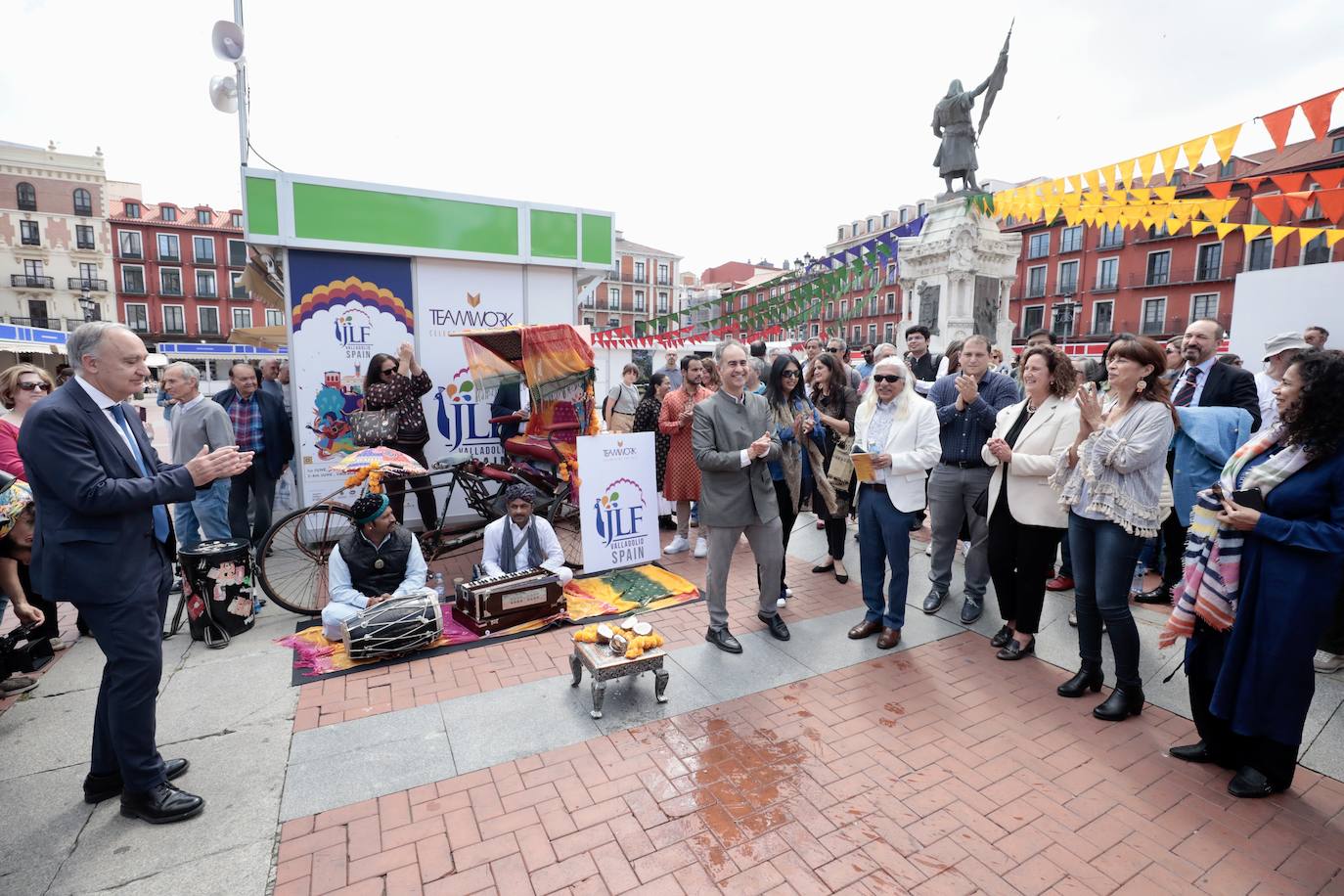 Las imágenes de la apertura de la Feria del Libro de Valladolid