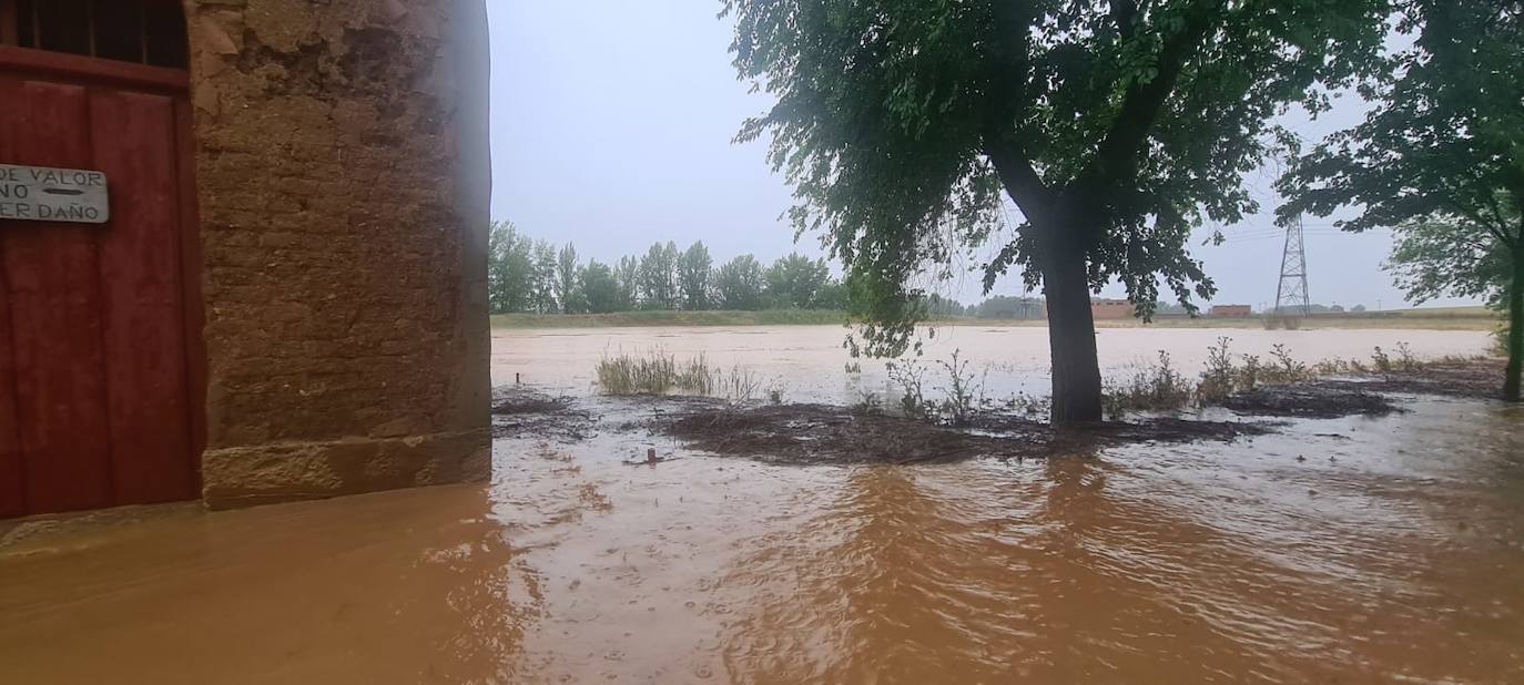 La tromba de agua de Rioseco en imágenes