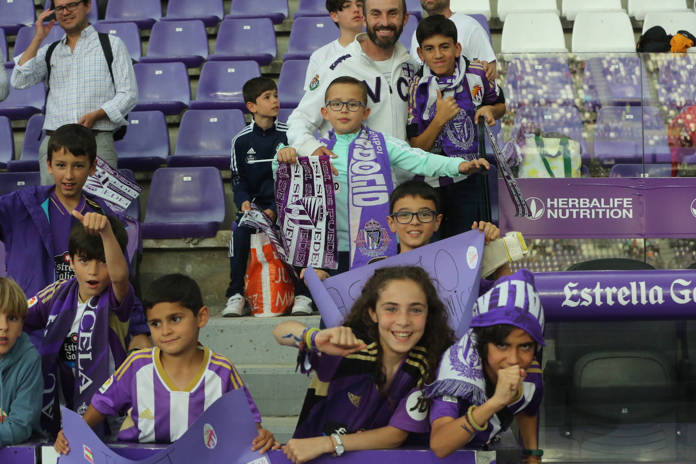 Búscate en la grada del José Zorrilla (1/4)