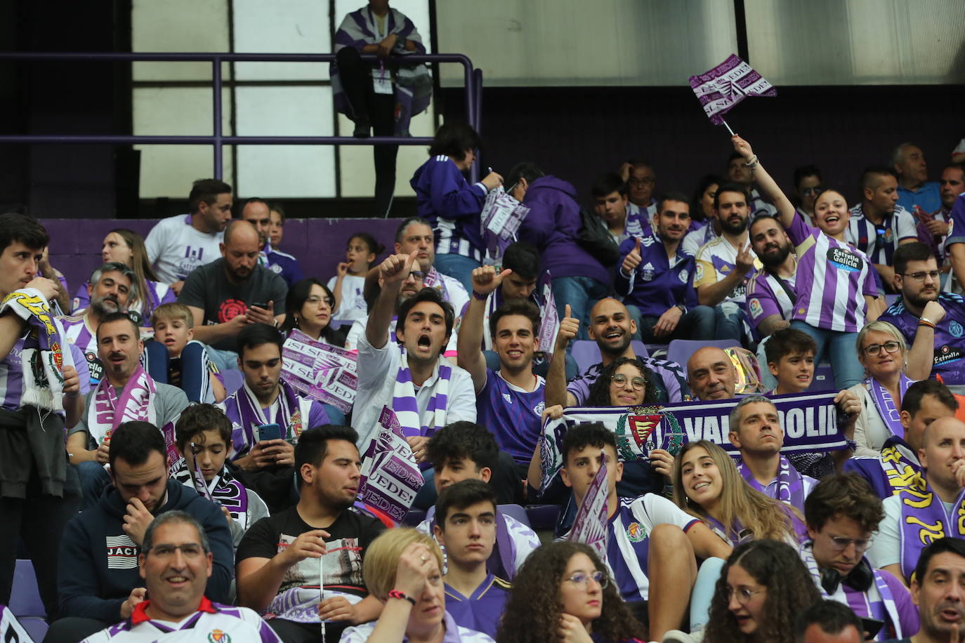 Búscate en la grada del José Zorrilla (4/4)