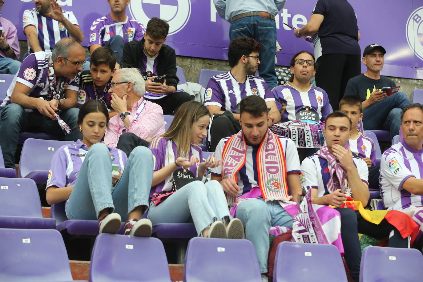 Búscate en la grada del José Zorrilla (3/4)