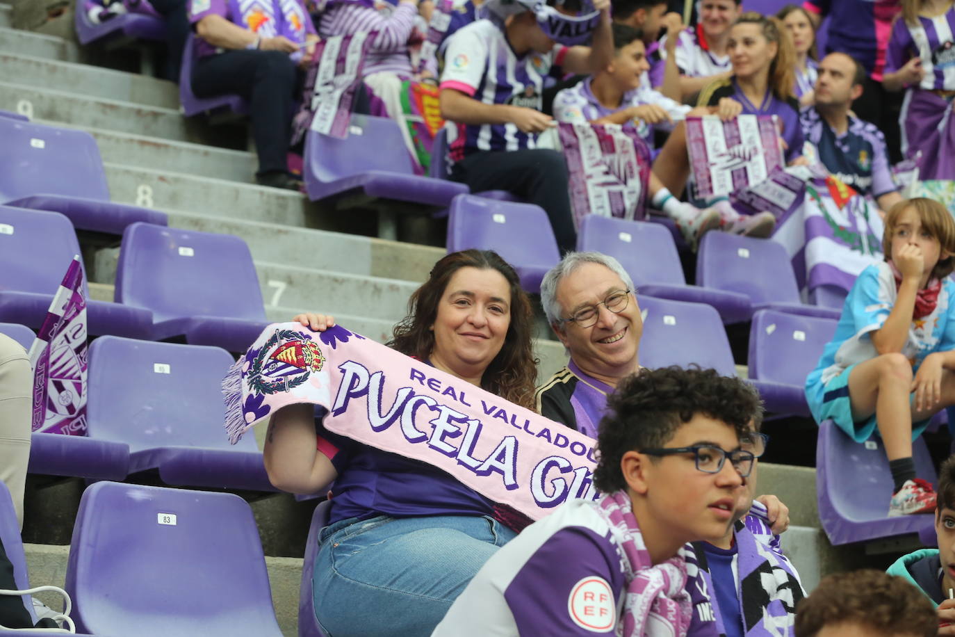 Búscate en la grada del José Zorrilla (3/4)