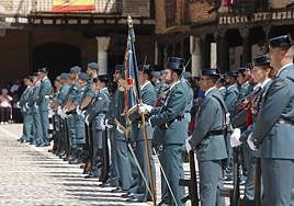 Saldaña se viste de gala en la fiesta de la Guardia Civil