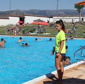 La falta de socorristas pone en peligro la apertura de piscinas