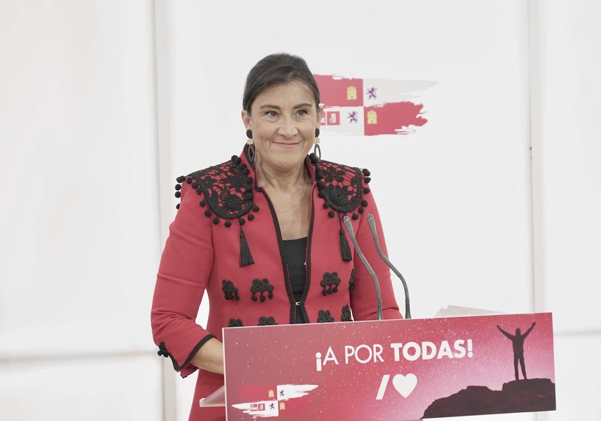 Ana Sánchez cree que el PP se arrodillará ante Vox en los ayuntamientos