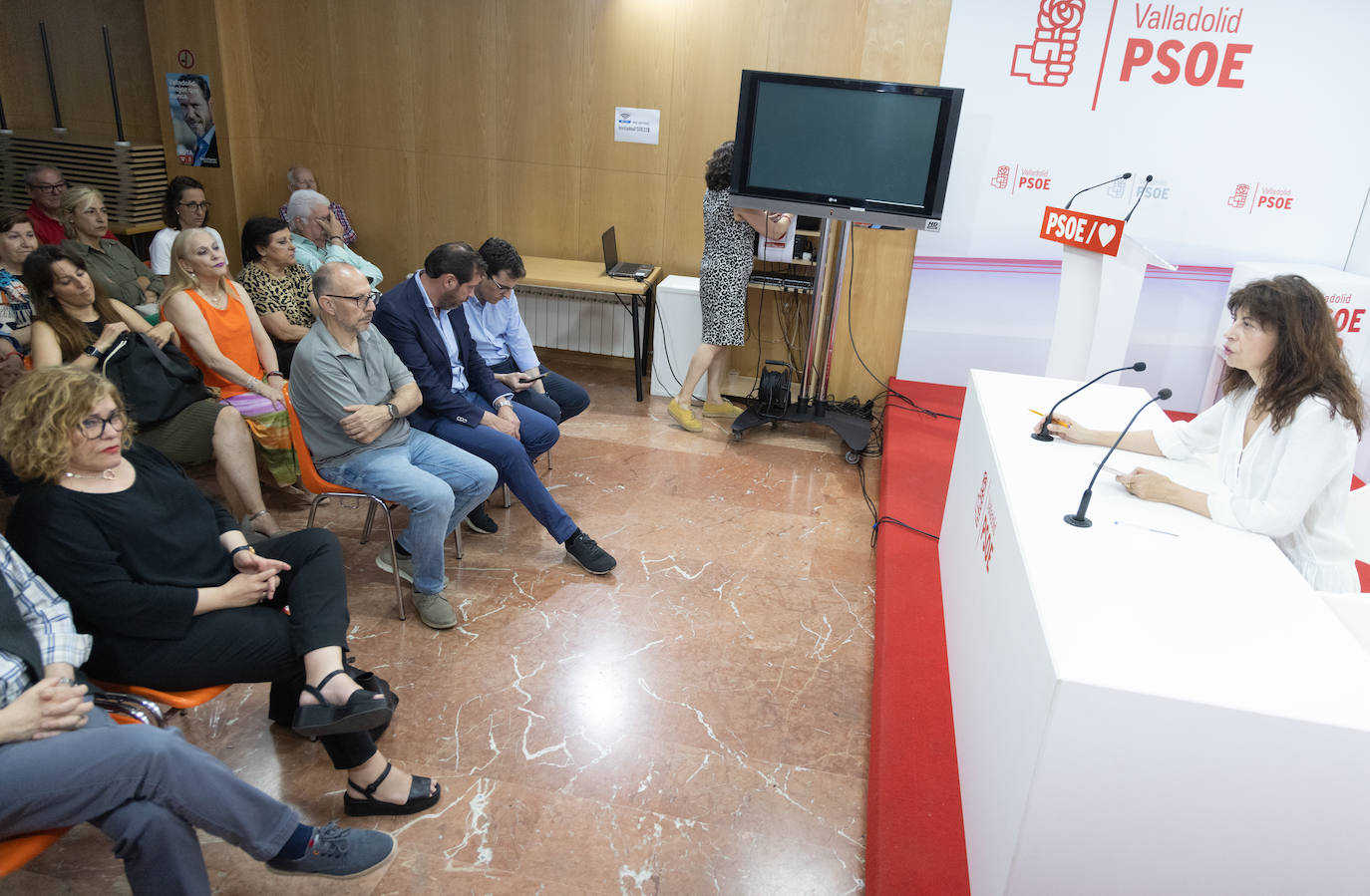 La asamblea del PSOE de Valladolid, en imágenes