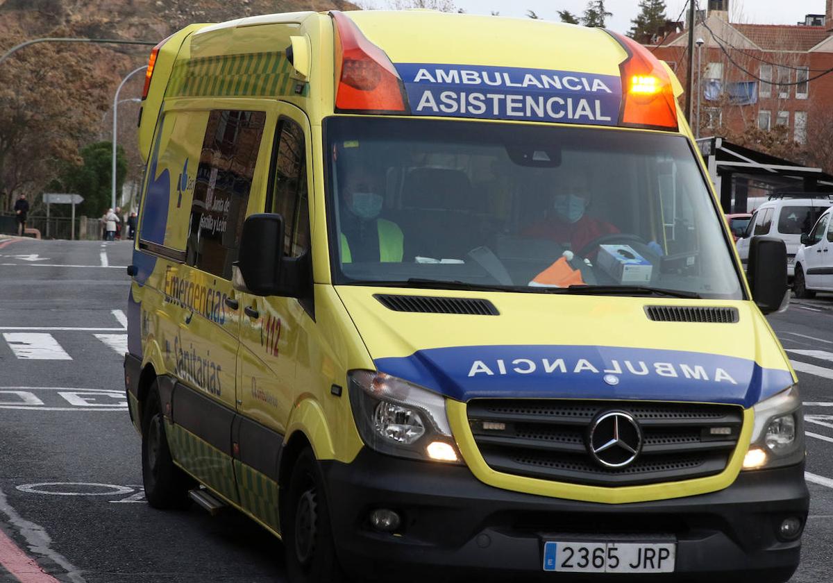 Hospitalizado un bebé de 13 meses al precipitarse desde un segundo piso en Parquesol
