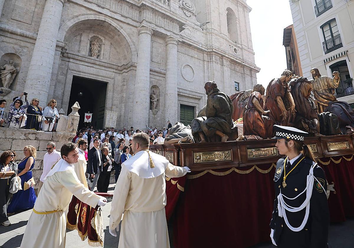 La procesión del Corpus, a las puertas de la Catedral.