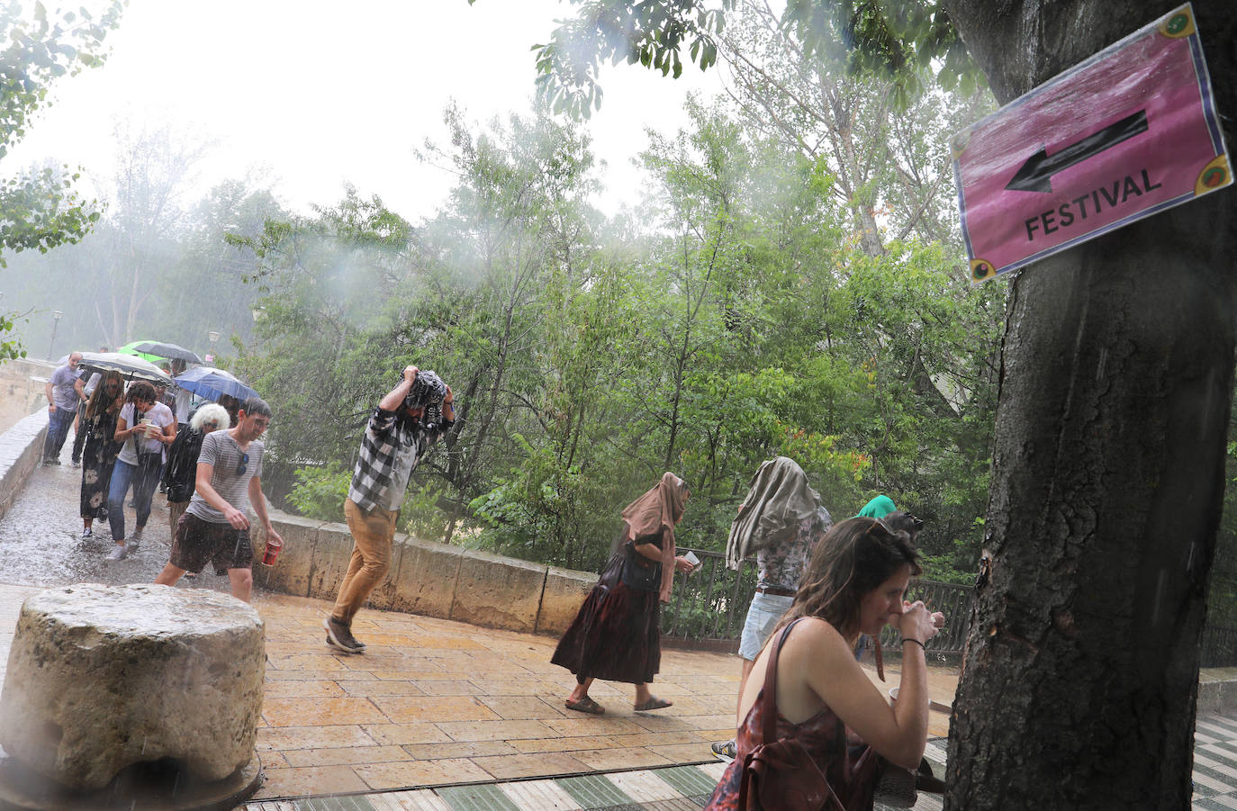 La lluvia cierra un exitoso festival musical