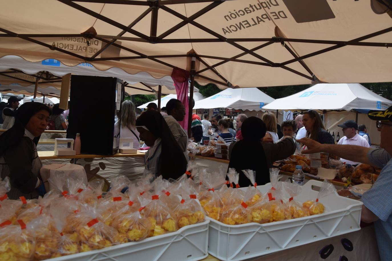 Guardo saborea los buenos alimentos de Palencia
