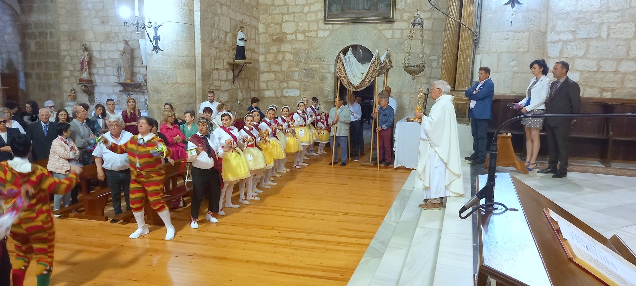 Cevico de la Torre revive la tradición del Corpus