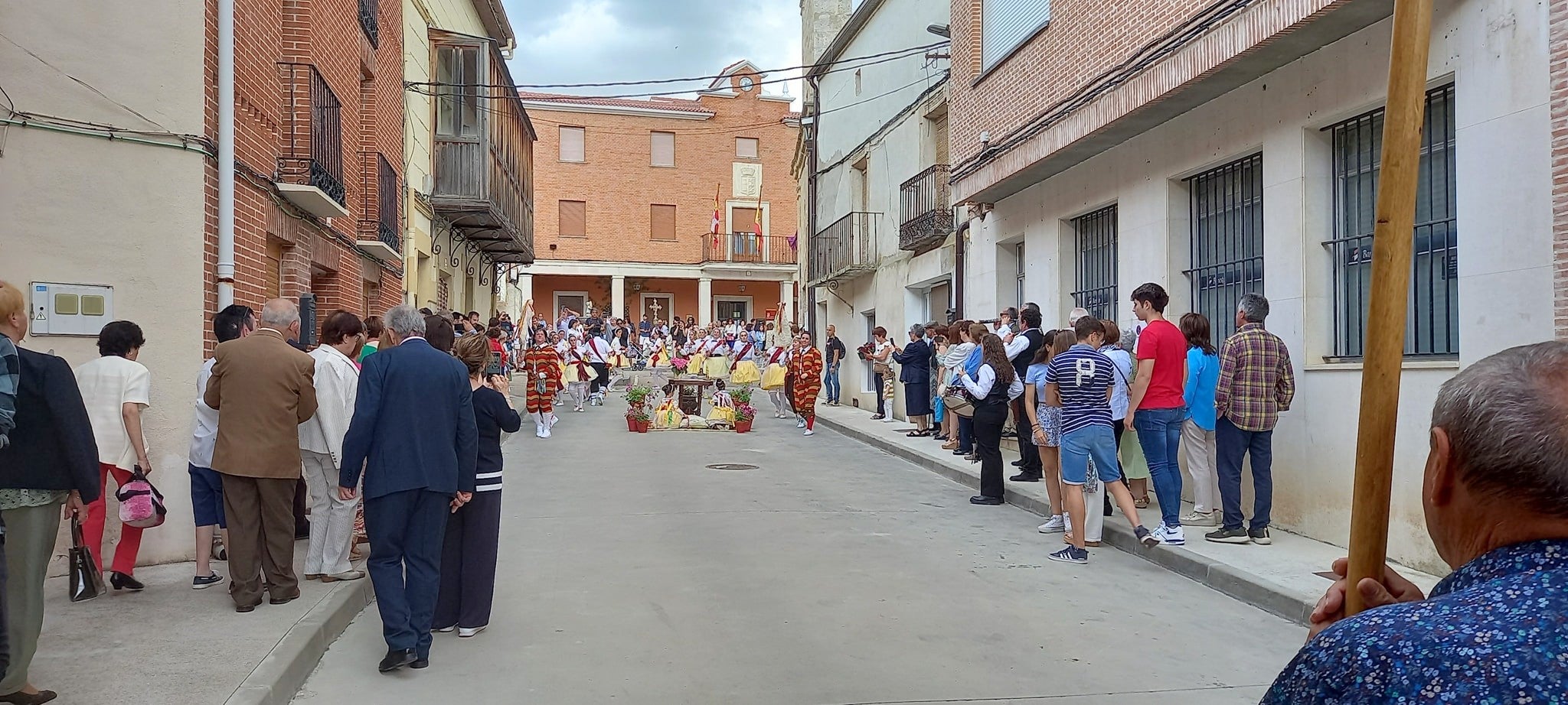Cevico de la Torre revive la tradición del Corpus