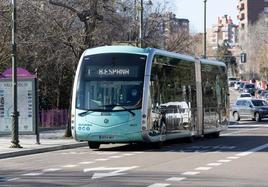 Autobús urbano en Valladolid, en una imagen de archivo.