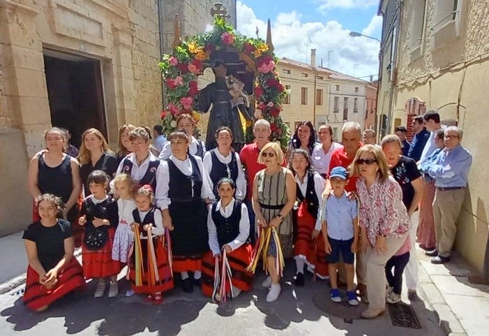 Castrillo de Don Juan celebra a San Antonio de Padua