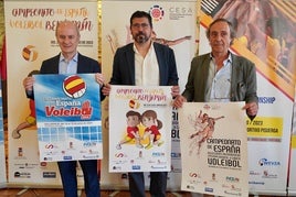 Agustín Martín, Alberto Bustos y Borja de Lara en la presentación de los campeonatos.