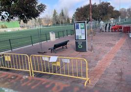 Campo de fútbol en el barrio de la Victoria.