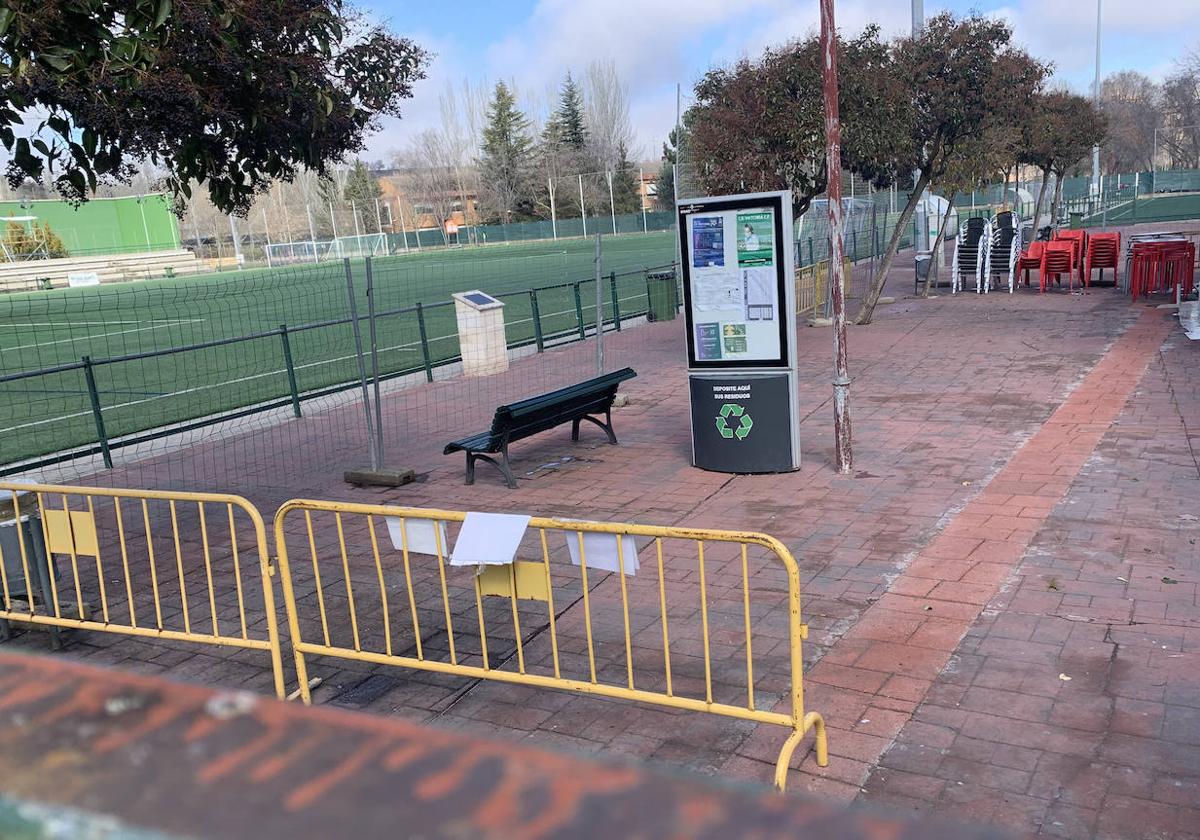 Campo de fútbol en el barrio de la Victoria.