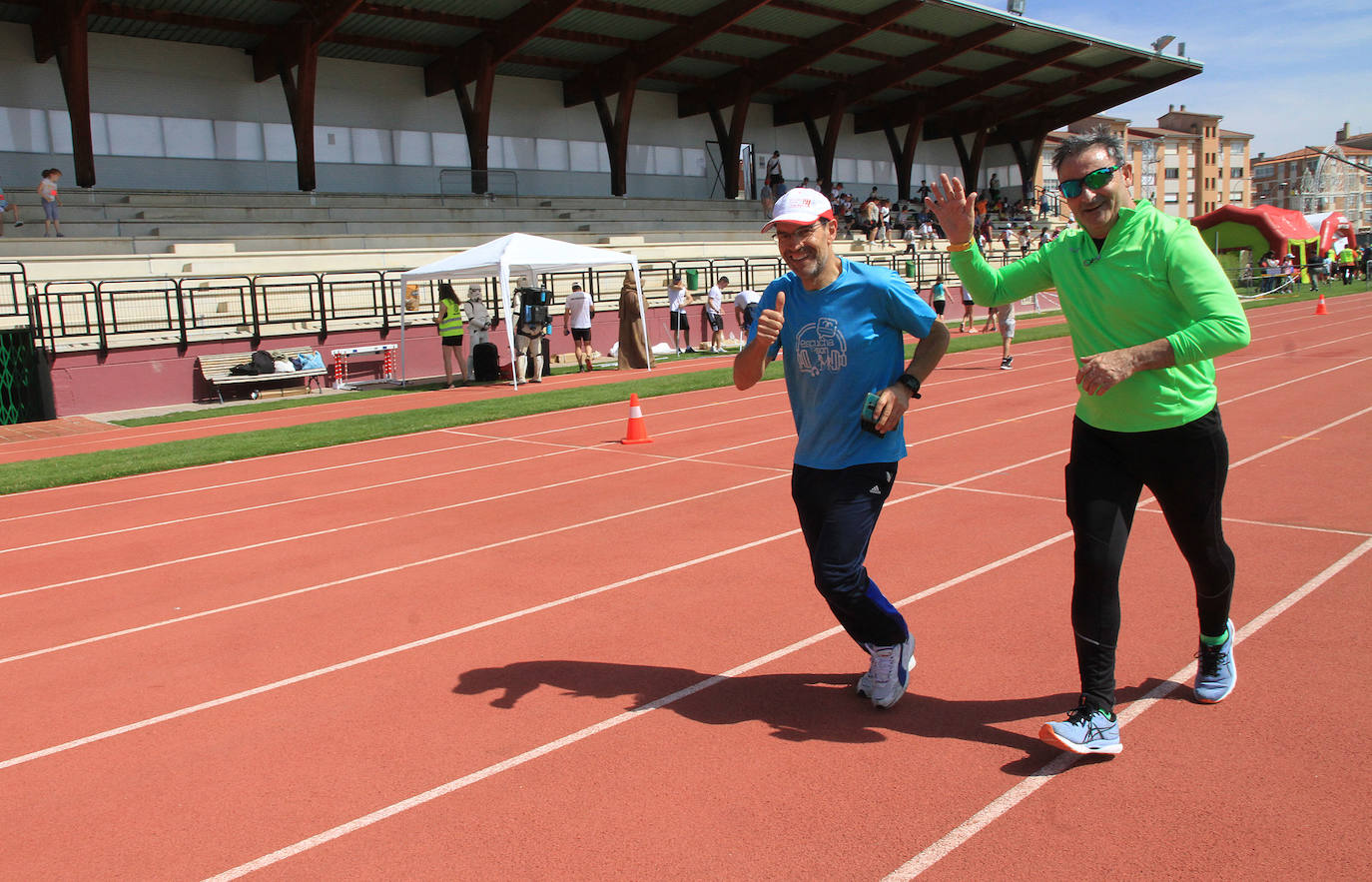 Girathón solidario en las pistas de atletismo