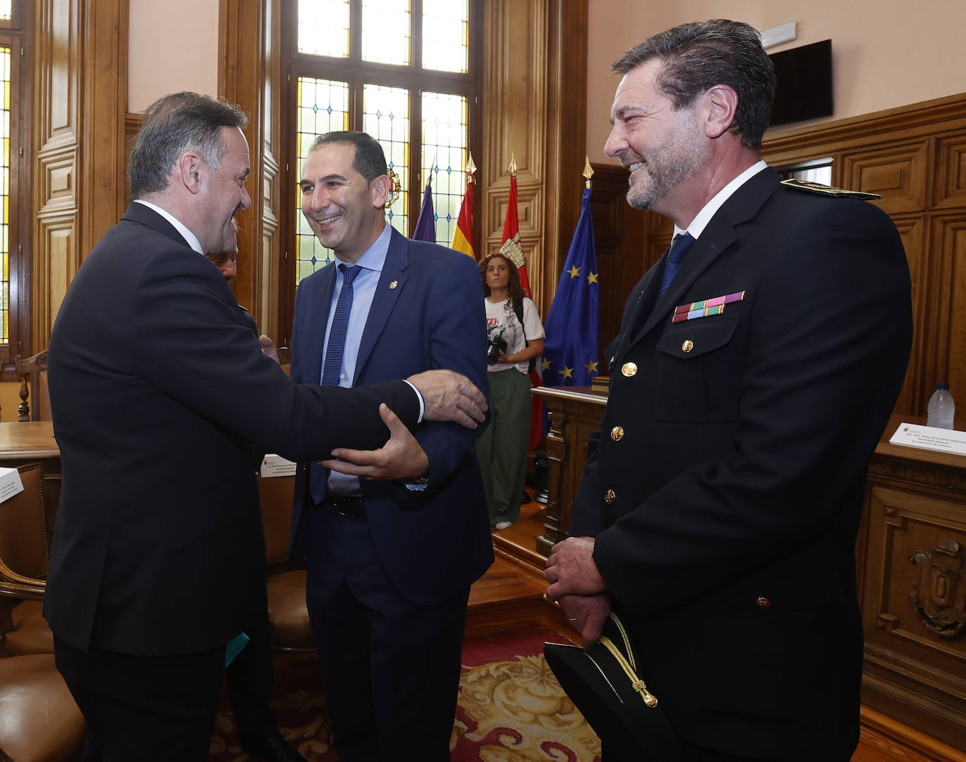 Saludos y felicitaciones en la nueva corporación de Palencia