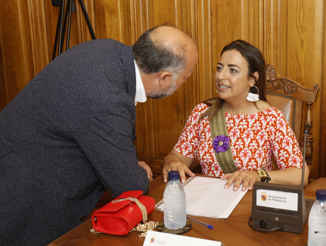 Saludos y felicitaciones en la nueva corporación de Palencia